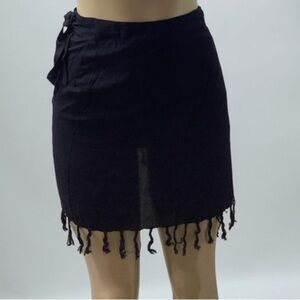 Zuliana 100% Rayon Beach Cover Up Skirt Size Small New With Tags.